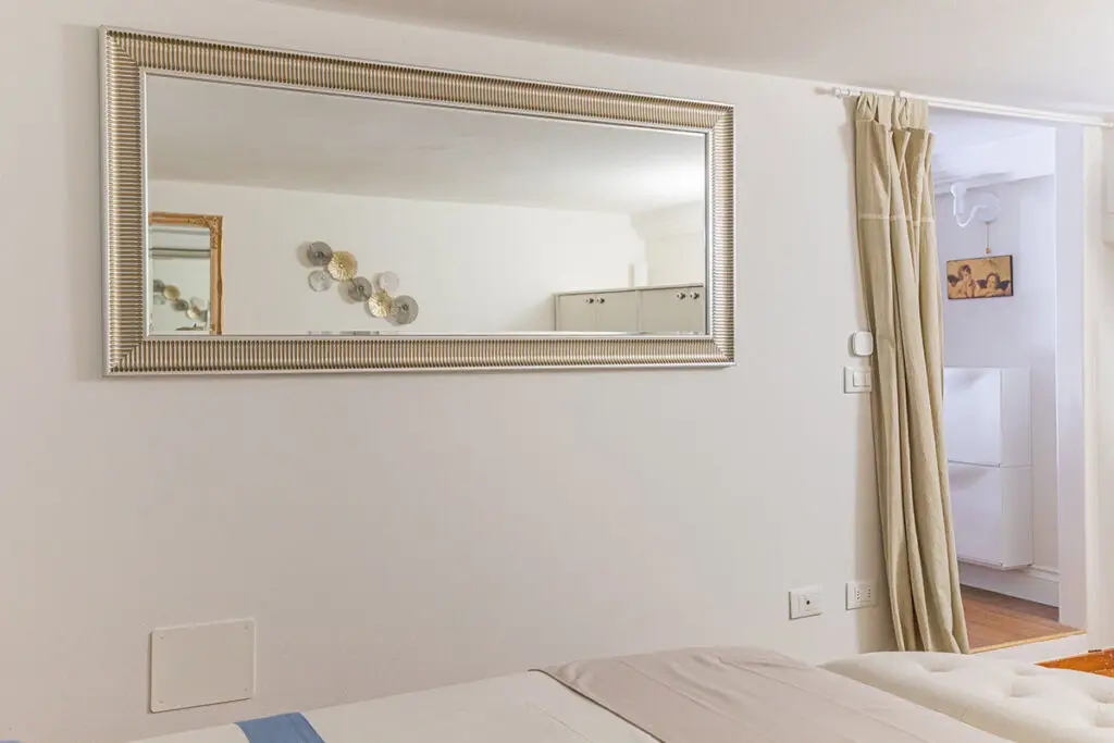 Suite_Carducci_camera_oro_03
